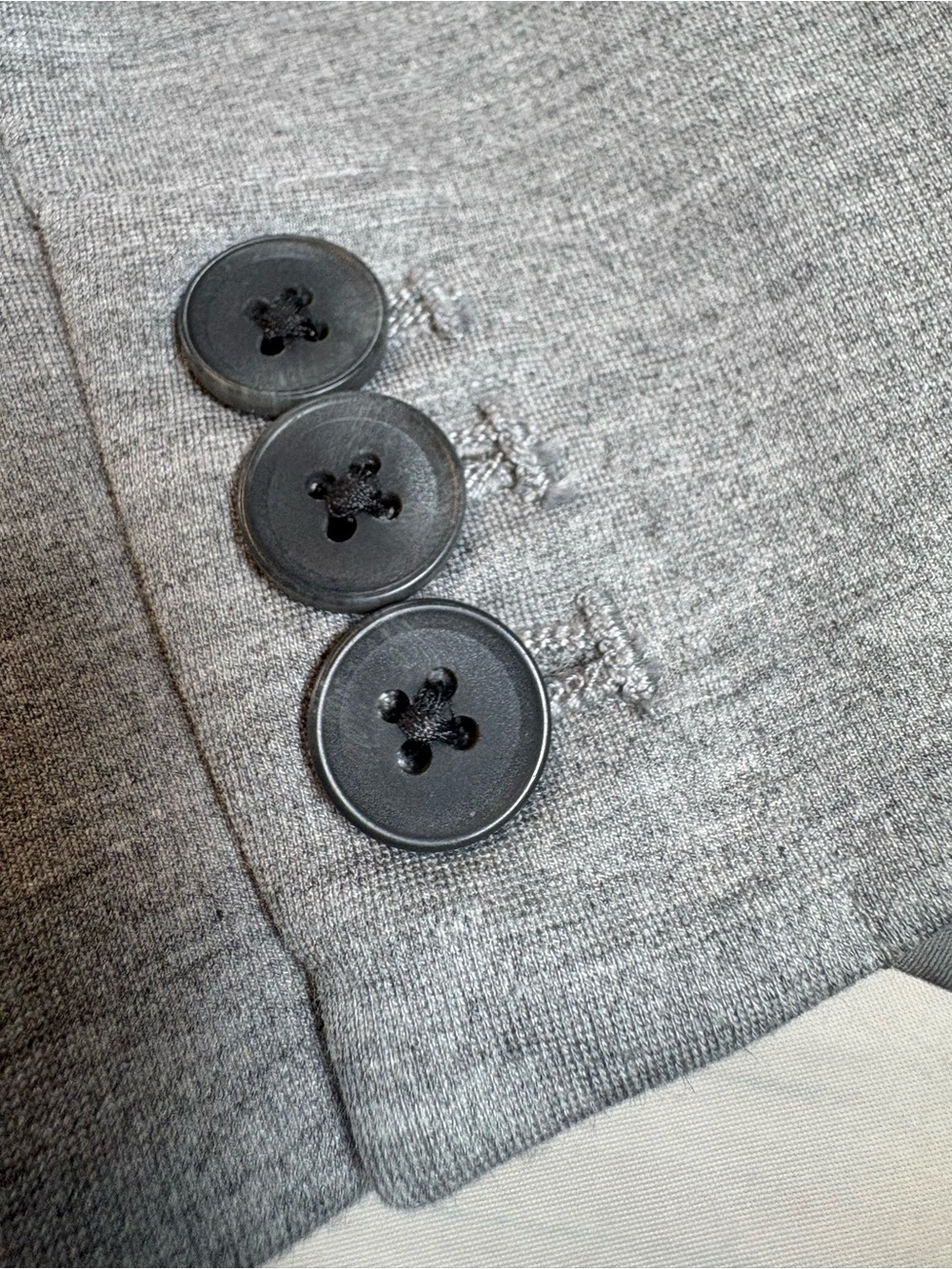 Old Navy Women’s Gray Blazer Sleeve with Black Buttons - Picture 8 of 9